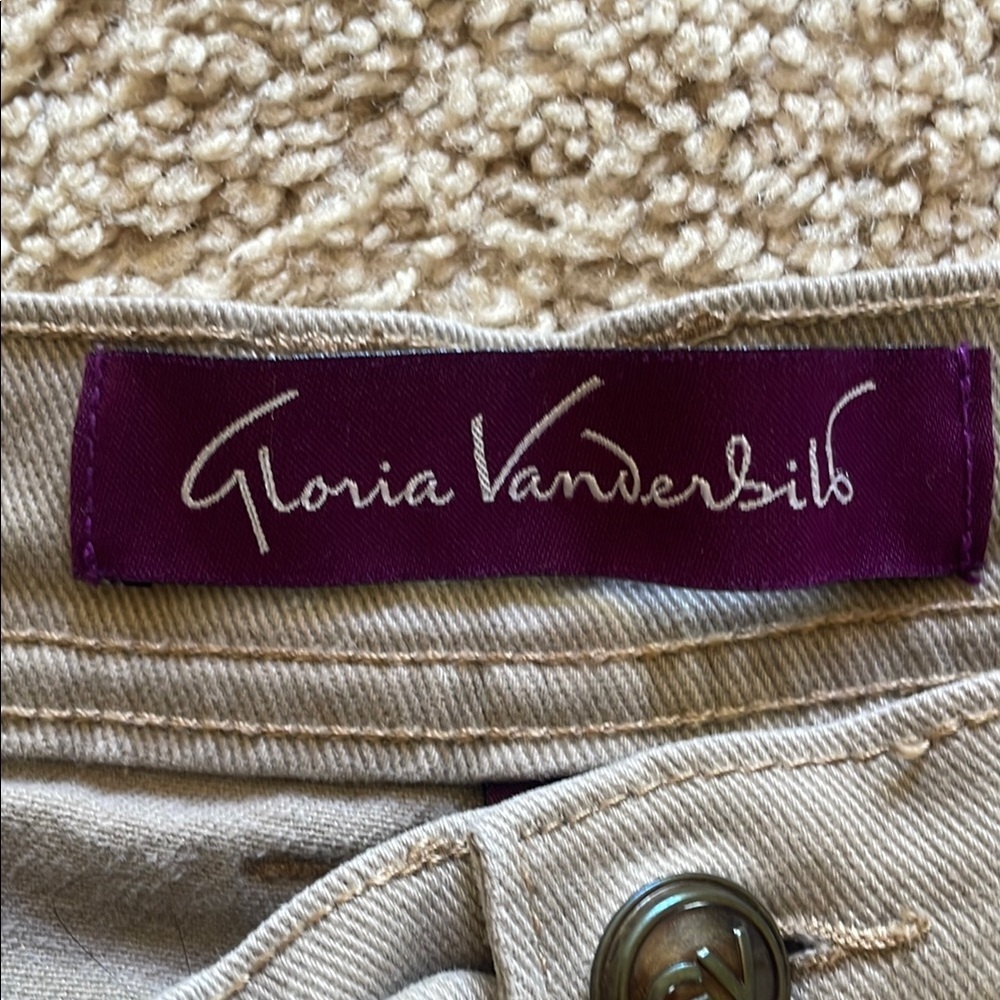 Gloria Vanderbilt Size 8 W - Picture 2 of 3